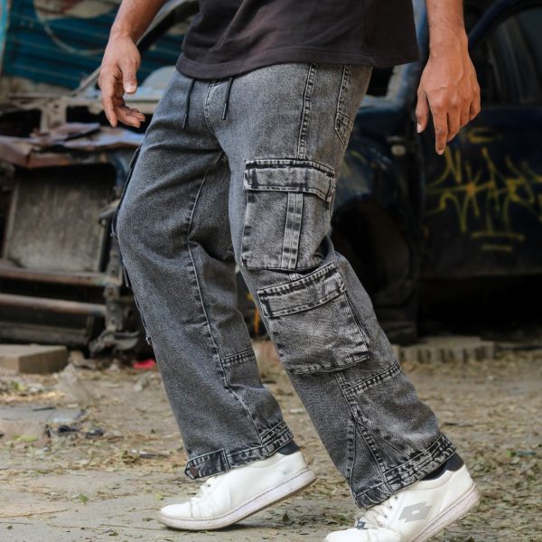 Eight Pocket Cargo Semi Baggy (Washed Grey)